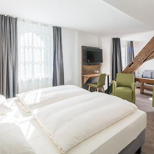 Dreibettzimmer