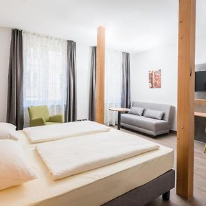 Zimmer mit Queensize-Bett